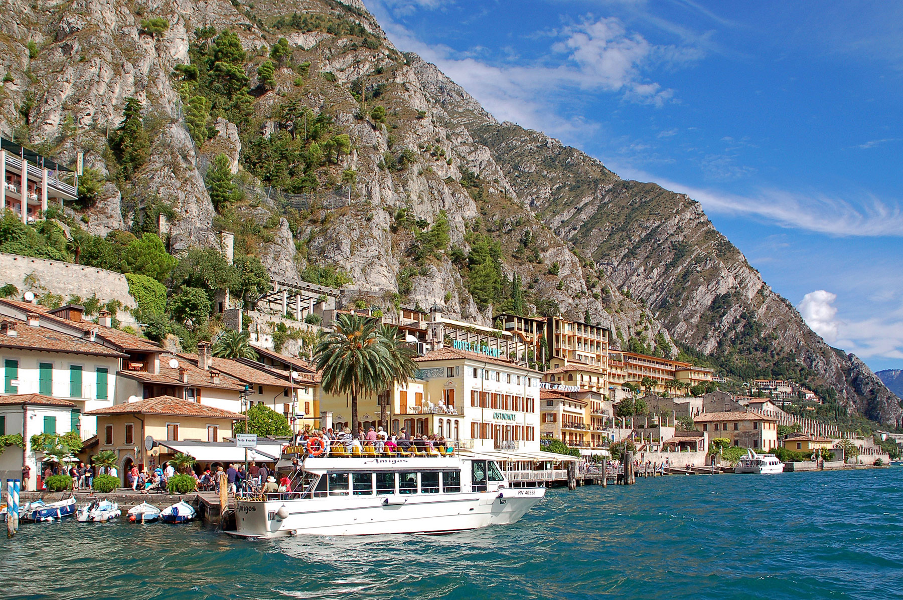 Hotel Ristorante le Palme. Limone sul Garda